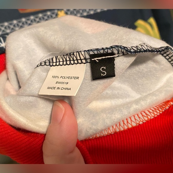 NWT Fraggle Rock Christmas Ugly Sweater Sweatshirt Small Fraggles - Picture 4 of 5